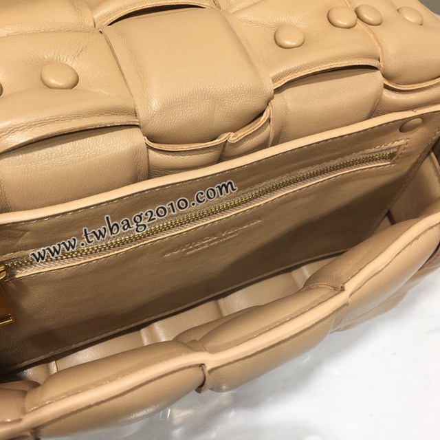Bottega veneta高端女包 96008 寶緹嘉新款枕頭鏈條包  BV經典款單肩斜挎手提女包  gxz1194